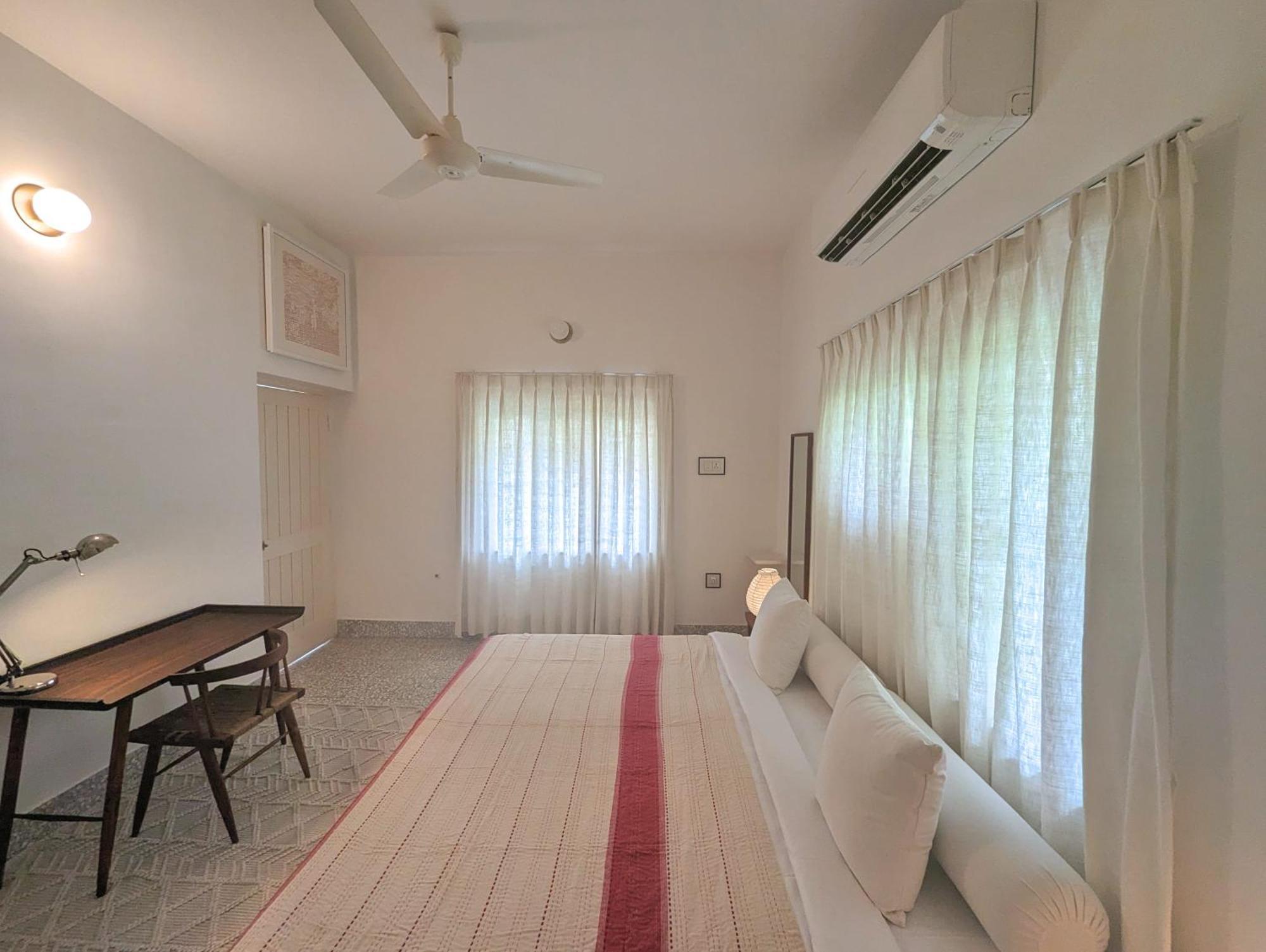 أحمد أباد Fouzdar House By Luxunlock Private Villas المظهر الخارجي الصورة