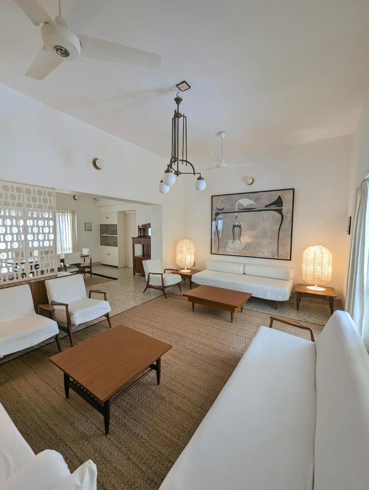 أحمد أباد Fouzdar House By Luxunlock Private Villas المظهر الخارجي الصورة