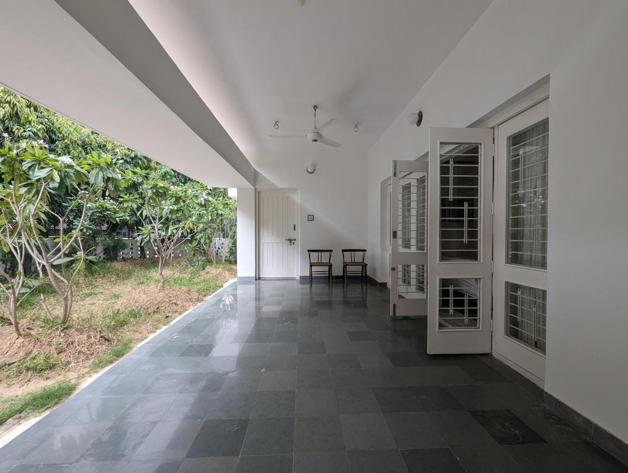 أحمد أباد Fouzdar House By Luxunlock Private Villas المظهر الخارجي الصورة