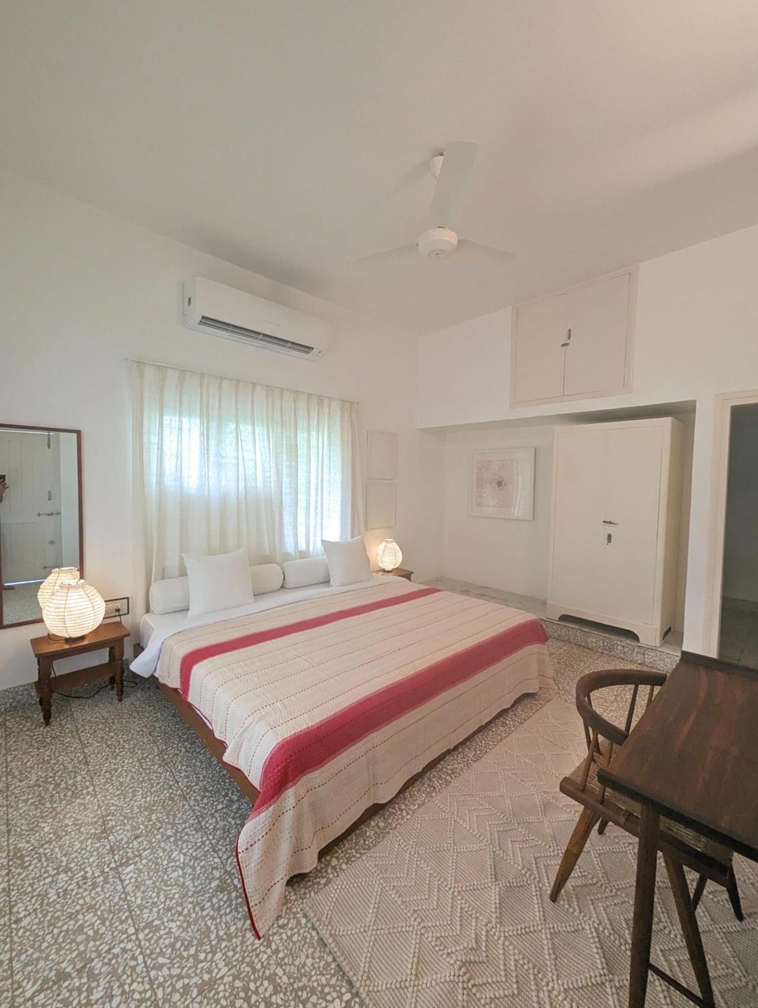 أحمد أباد Fouzdar House By Luxunlock Private Villas المظهر الخارجي الصورة